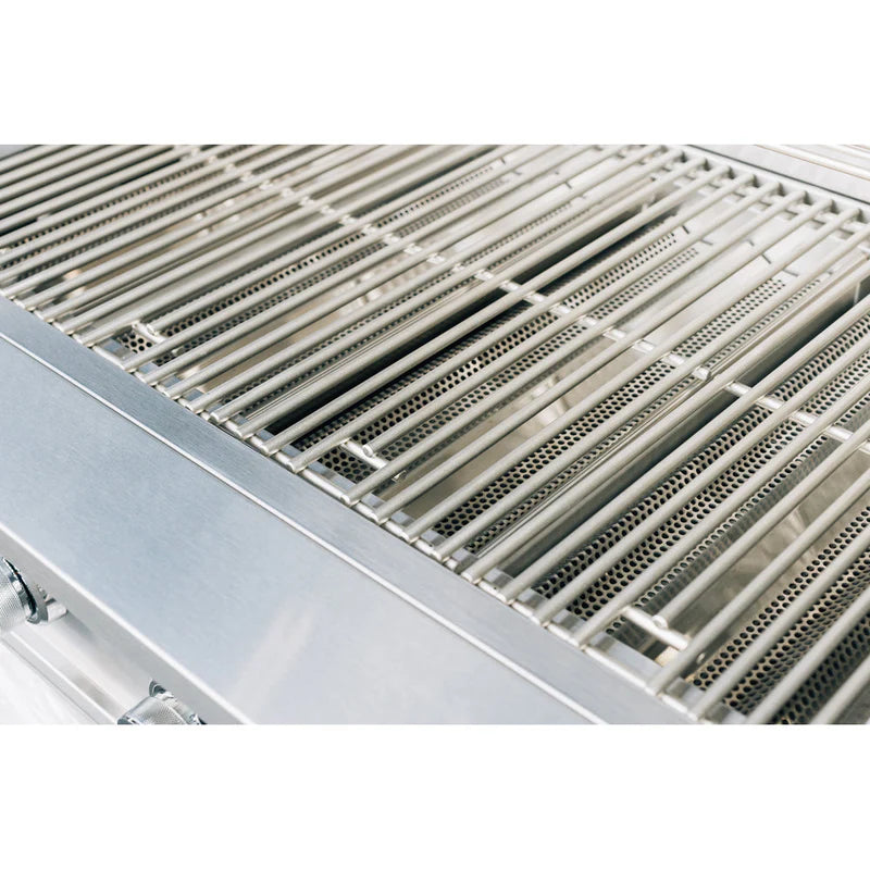 Heavy-duty #304 stainless steel cooking grates on the TrueFlame TFE Series 25-inch grill