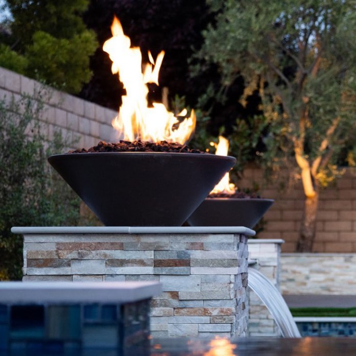 The Outdoor Plus Cazo Fire Bowl – Round GFRC Gas Fire Bowl